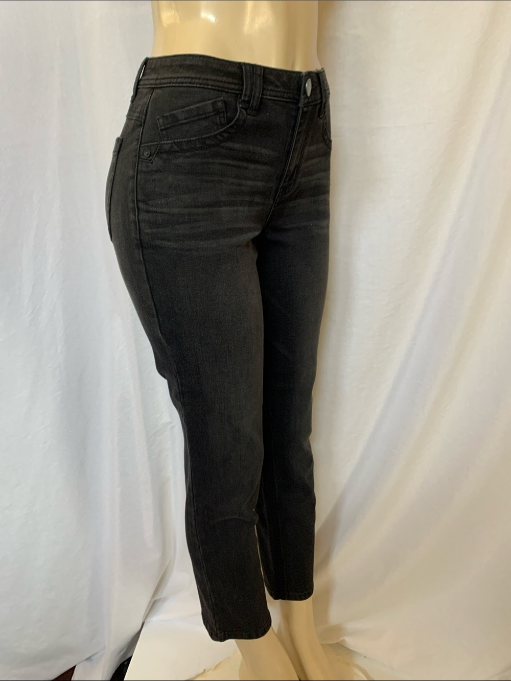 DEMOCRACY Women's Vintage Black Wash Size 6 High-Rise Skinny Jeans NWOT - Picture 2 of 8